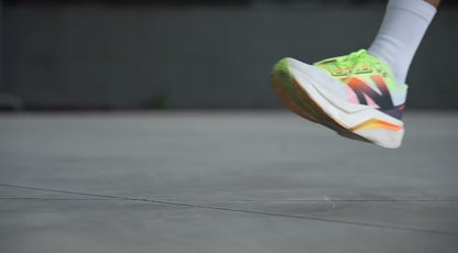 NEW BALANCE FUELCELL ELITE V4
