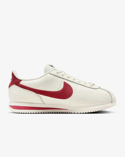 NIKE P6000 CORTEZ - BLANCO / ROSA - SAN VALENTIN
