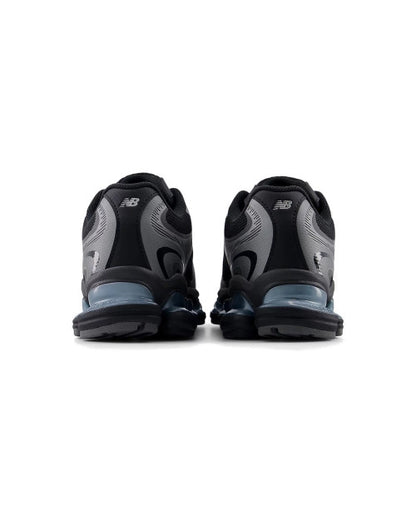 NEW BALANCE AZBORD 2000